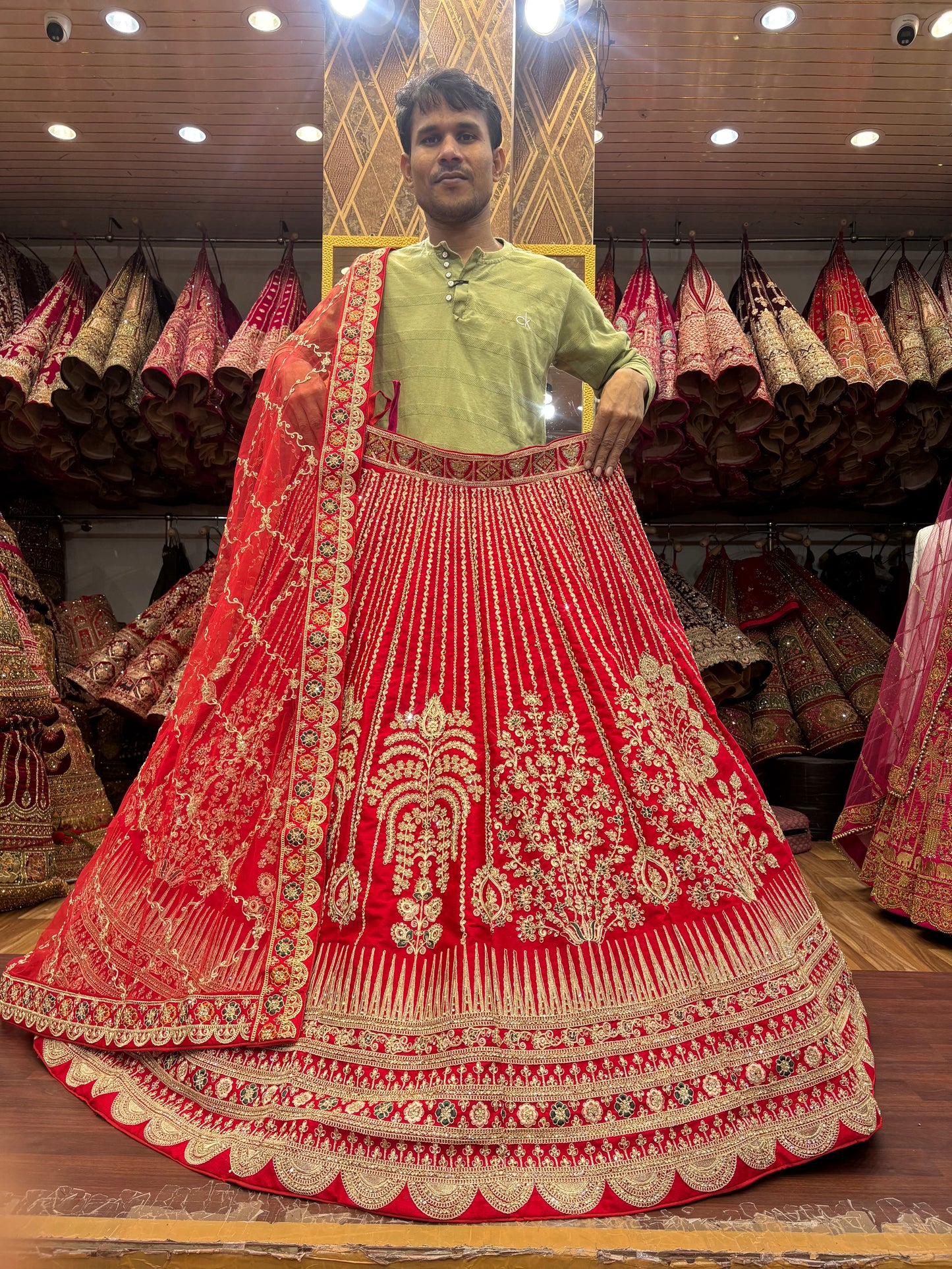 Pretty Rani pink Bridal Lehenga
