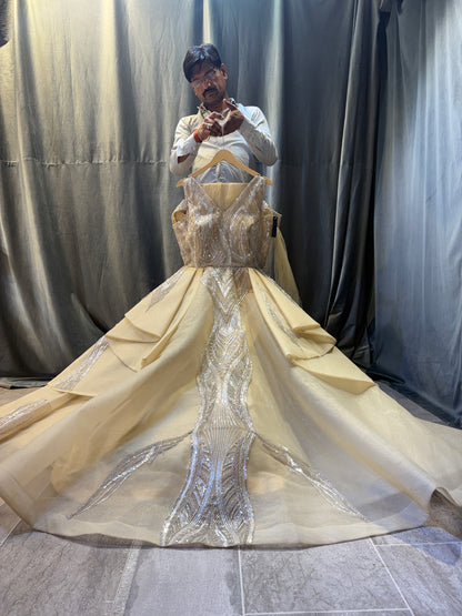 Good looking golden yellow gown