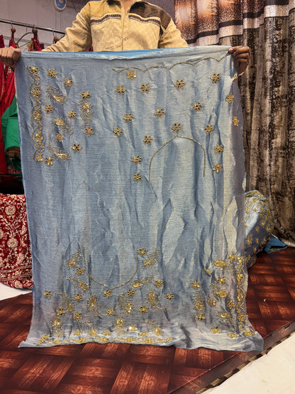 Atractiva lehenga de novia azul cielo