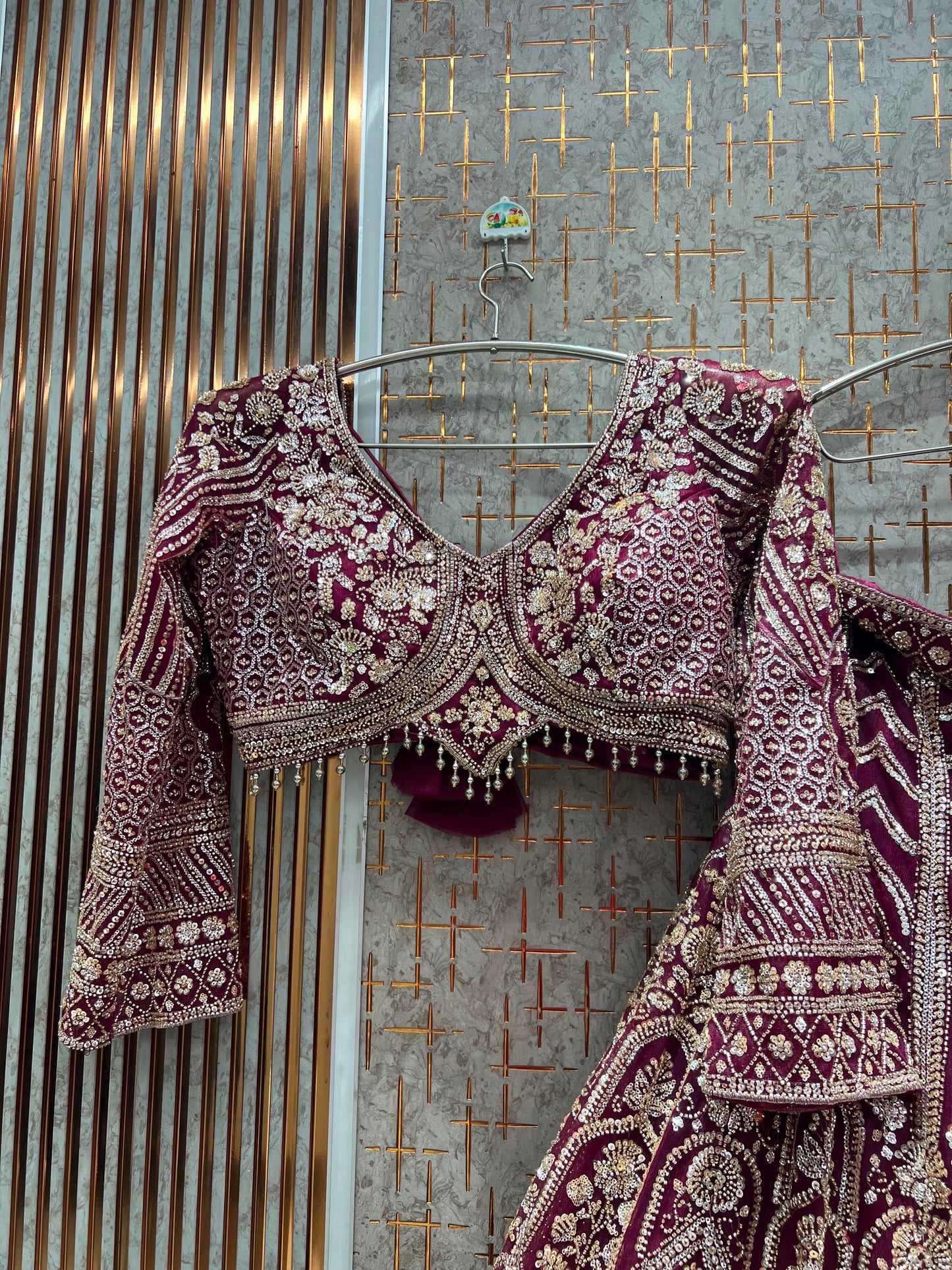 Mehndi’s greenCrop top Lehenga