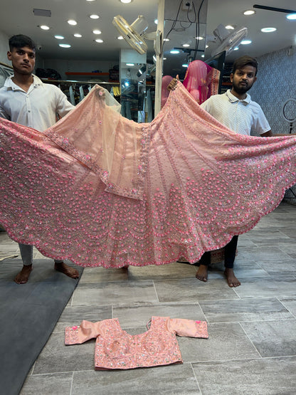 Lehenga rosa de gran éxito