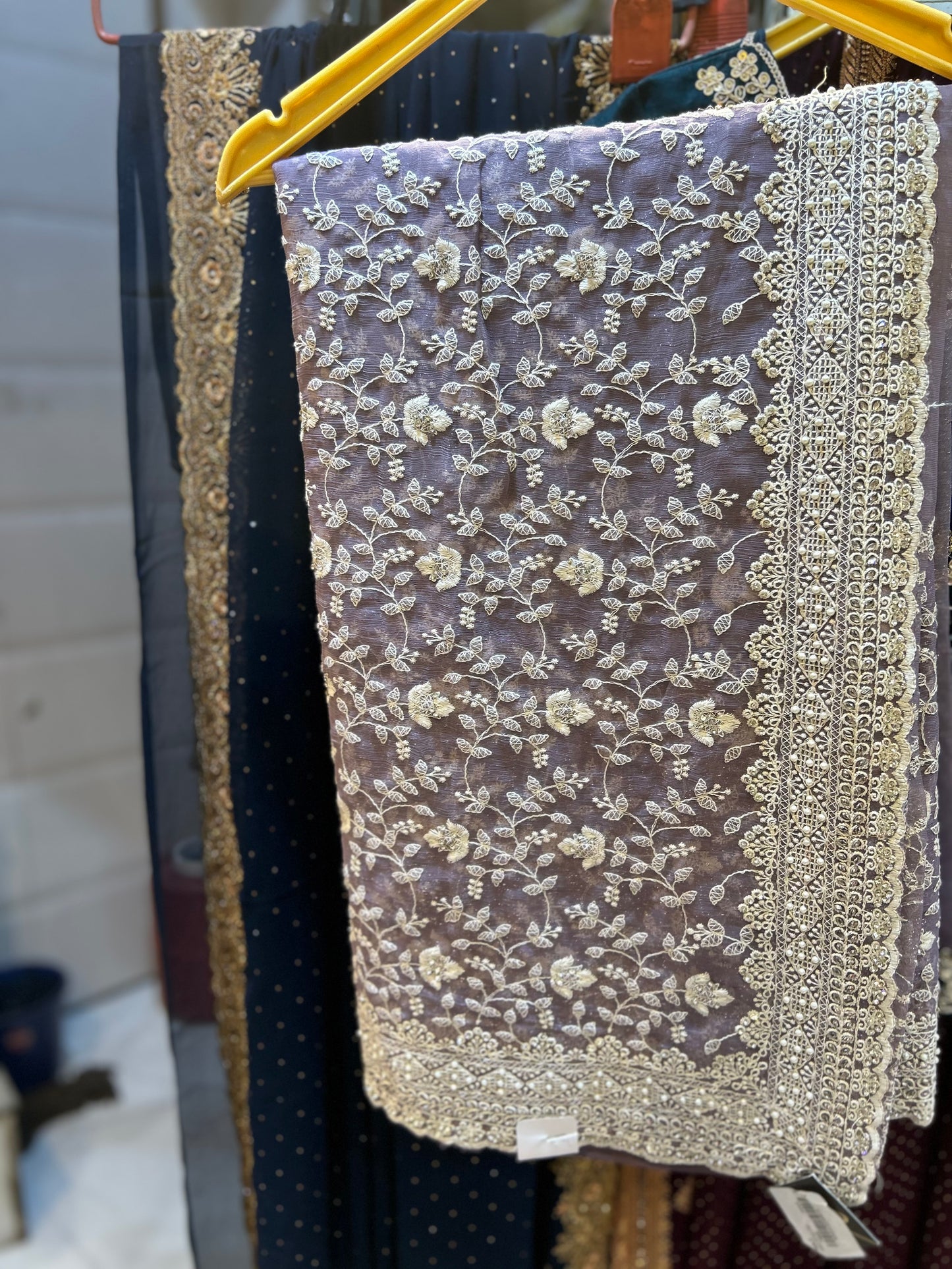 Tremendous lilac purple pink Saree