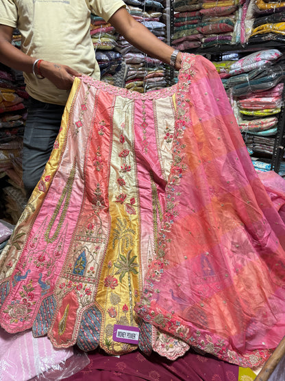 Algo diferente: Lehenga rosa multicolor