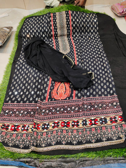 Glamorous z black Unstitched suit (free size)