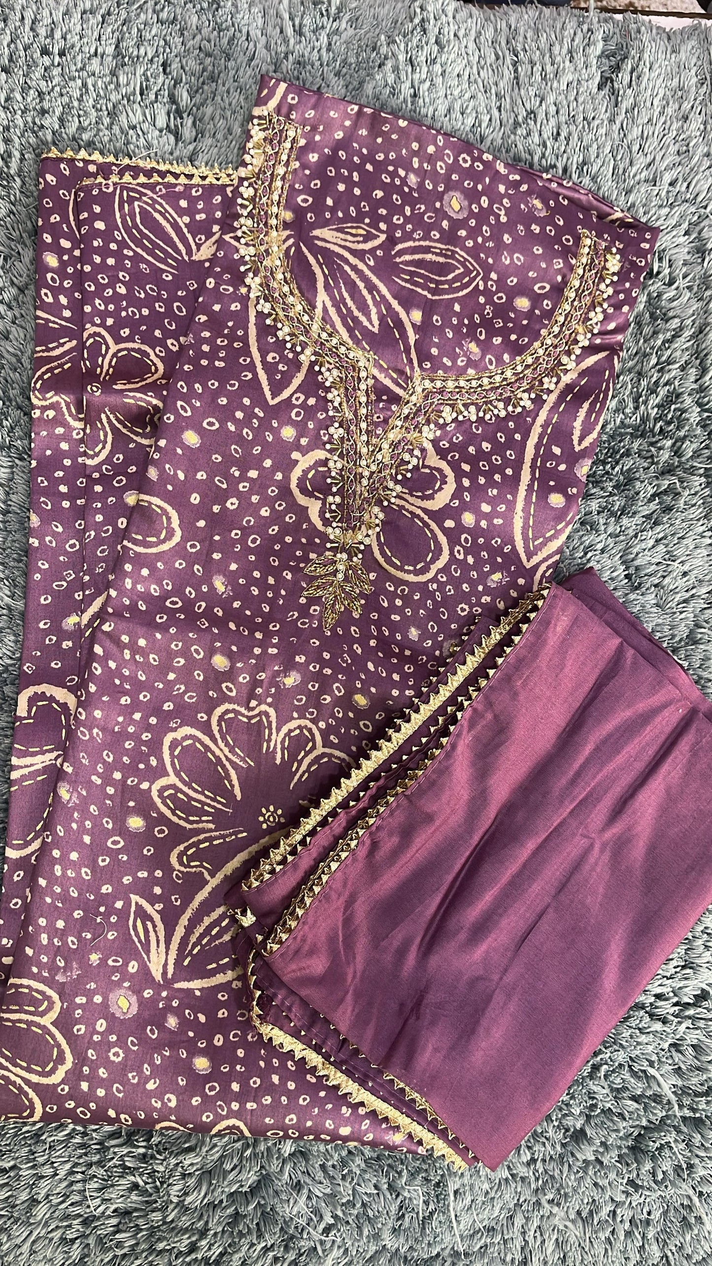 Khoobsurat Unstitched suit ( free size )