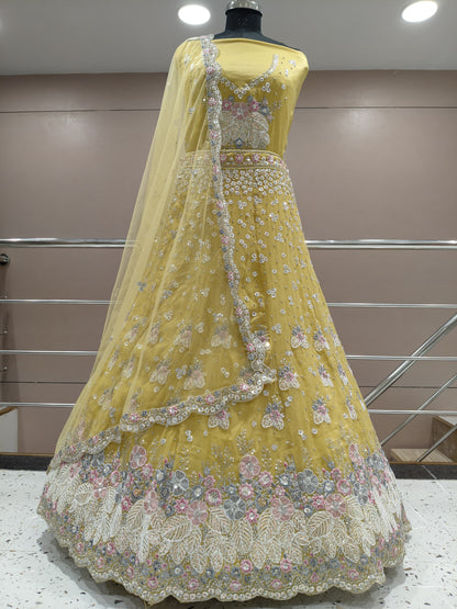 Khoobsurat green mehendi Lehenga