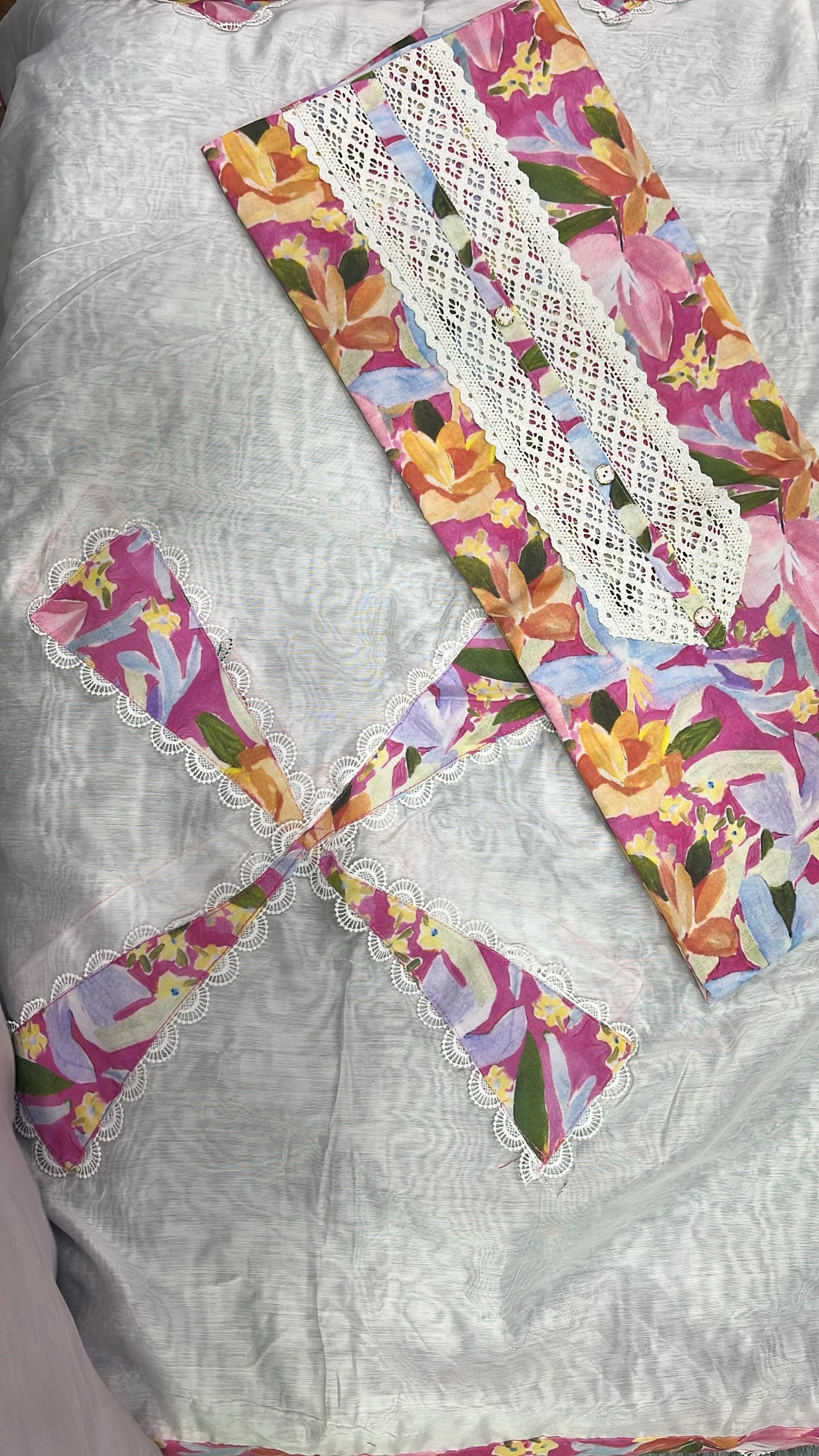 Pleasing white Stitched Fancy Salwar suit (free size)