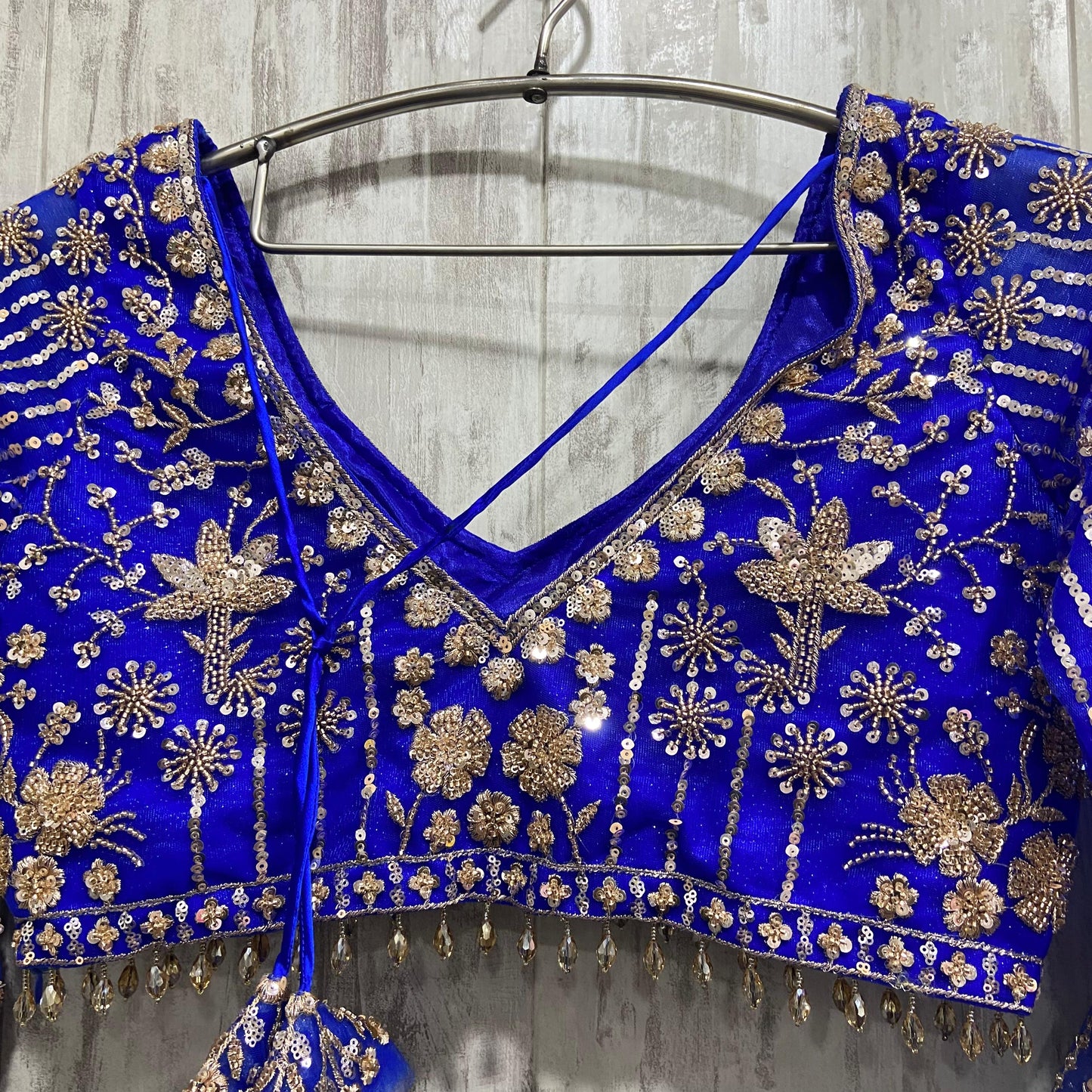 16 kali Heavy work Embellished green peacock crop top Lehenga