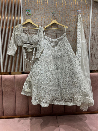 Precioso top corto azul cielo Lehenga