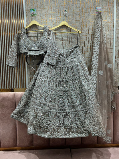 Precioso top corto azul cielo Lehenga