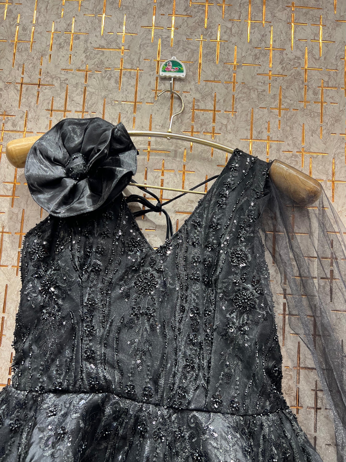 Attractive black gown