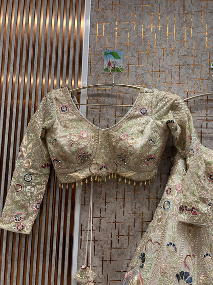 Blockbuster peach floral crop top Lehenga