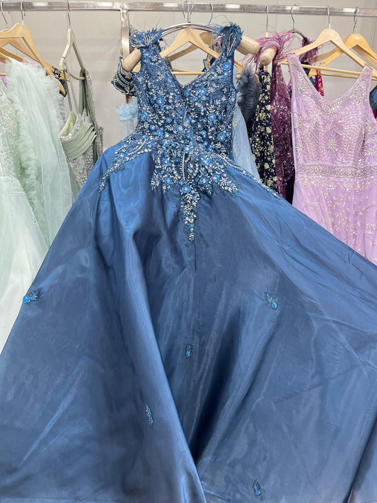 Charming Dark blue gown