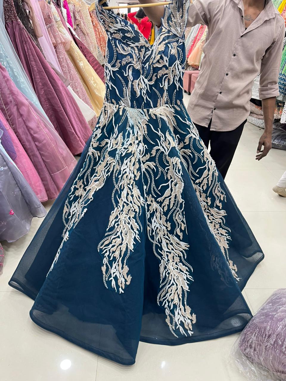 Pleasing Navy blue gown