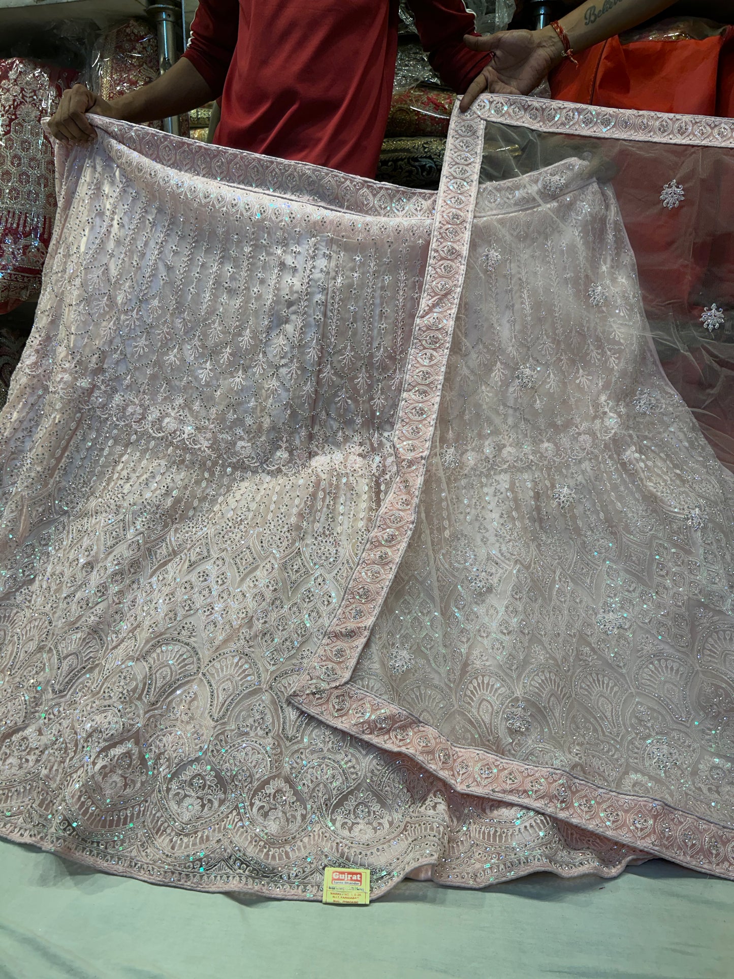 स्टाइलिश बेबी पिंक लहंगा 😍