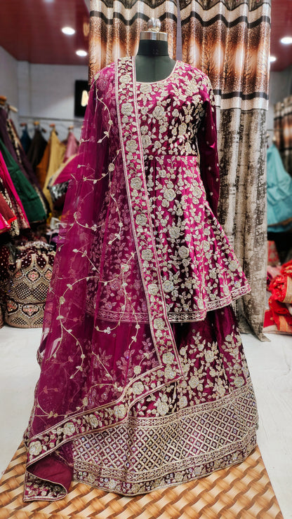 Amazing Peplum long Dress Farshi Gaharara Pakistani Bridal Dress Muslim Special