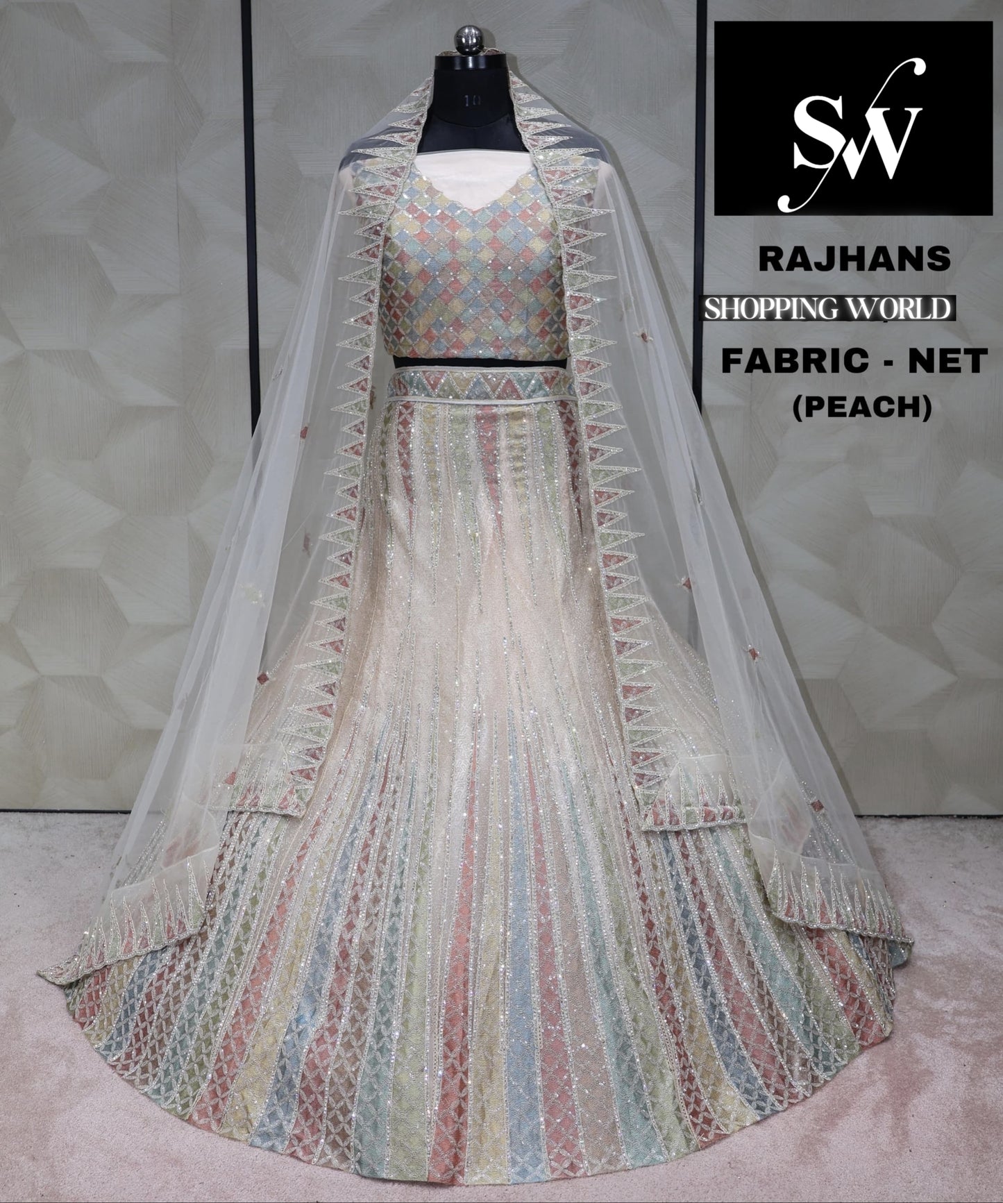 Tela de red Lehenga color melocotón