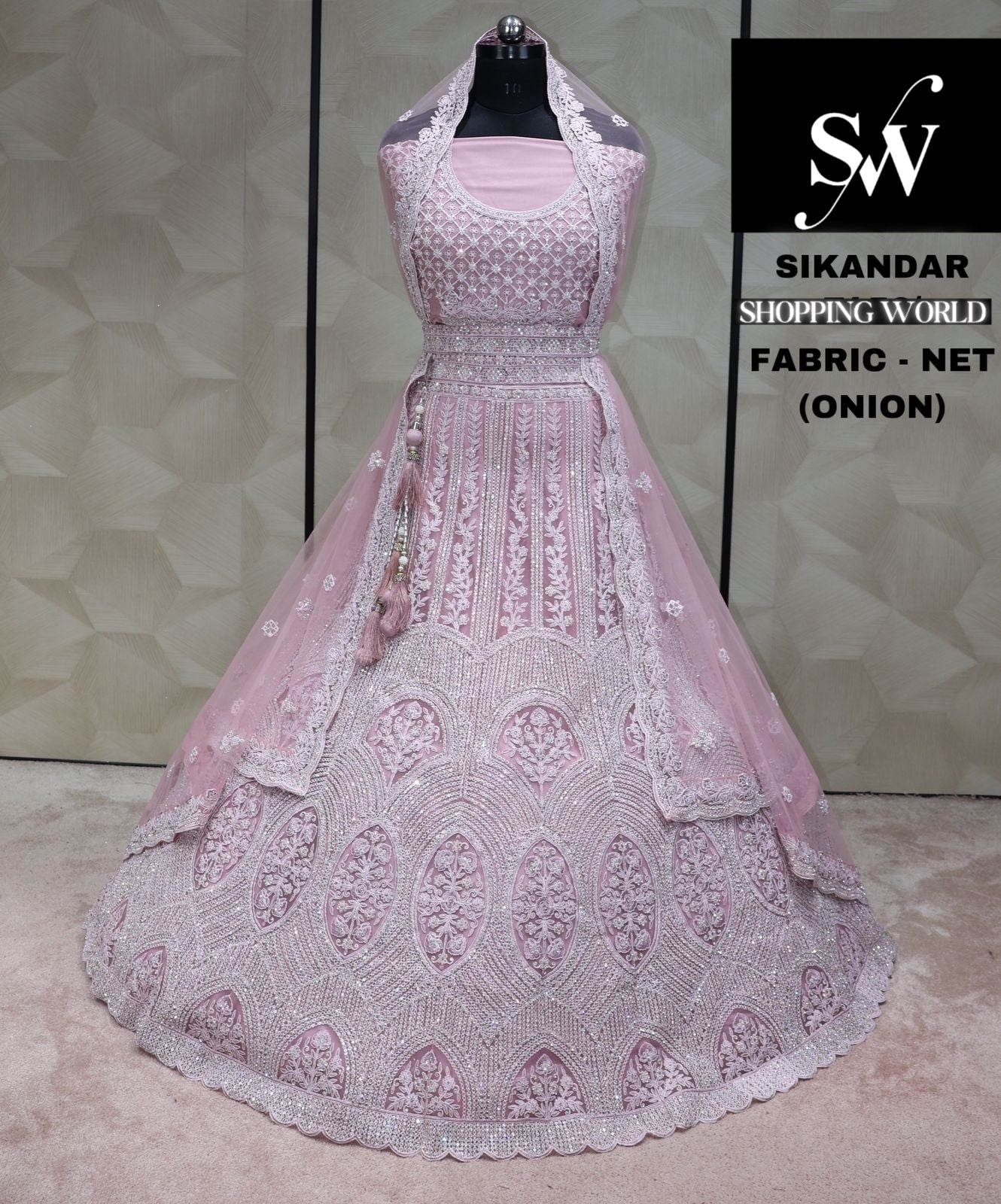 Tela de red Lehenga de color rosa cebolla