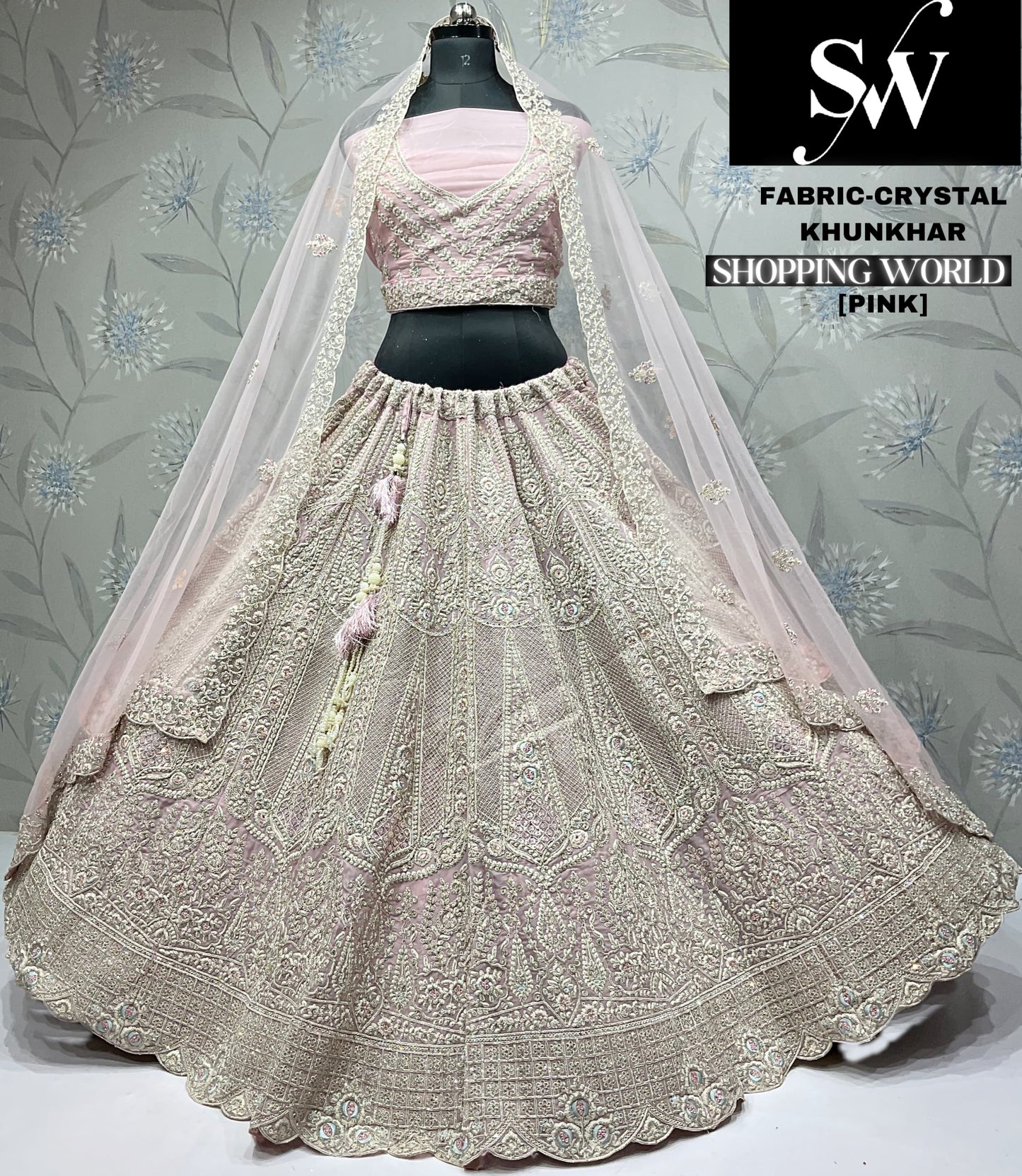 Lehenga de fiesta de cristal rosa lavanda llamativo