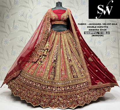 المارون المذهل Golden Bridal Lehenga (عميل سعيد)