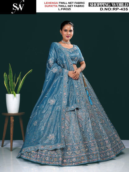 Lehenga de diseñador en twill de red color azul Firozi claro.