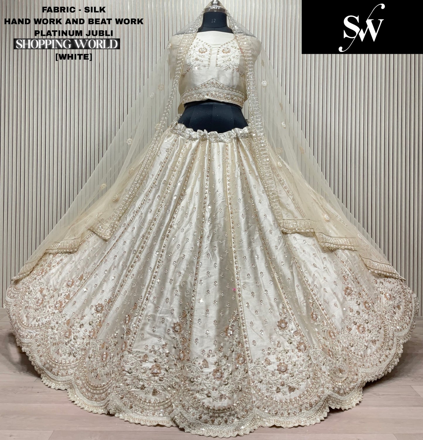 Khoobsurat red Silk Bridal Lehenga