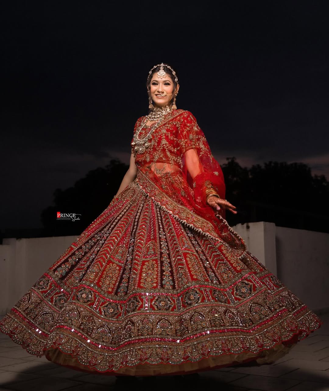 الساحرة الوردي الداكن الثقيل ليهينجا (عميل سعيد)