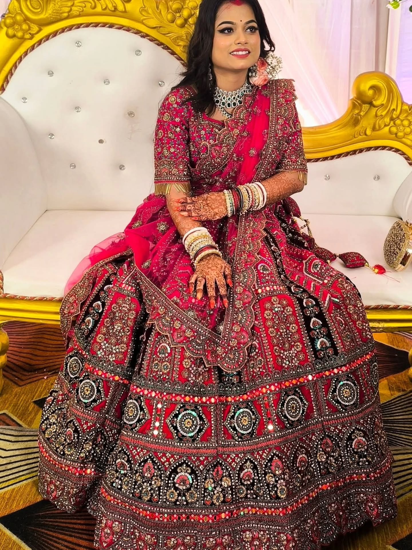 الساحرة الوردي الداكن الثقيل ليهينجا (عميل سعيد)