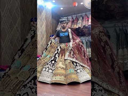 सुंदर बहुरंगी बहुरंगी मोर दुल्हन लहंगा