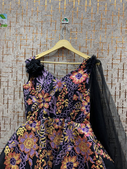 Fantastic BLACK gown